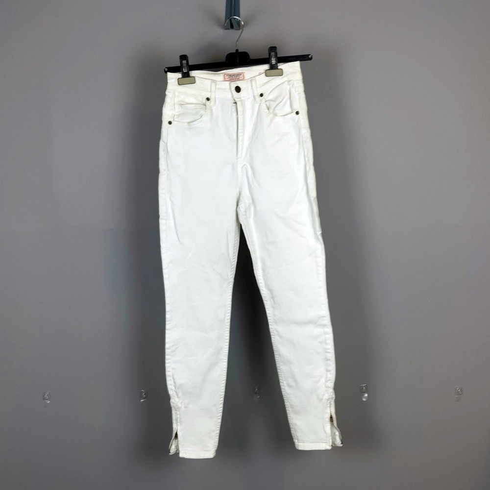 Vintage Guess High Waisted Skinny Jeans Size 26 White Stretch Pants White